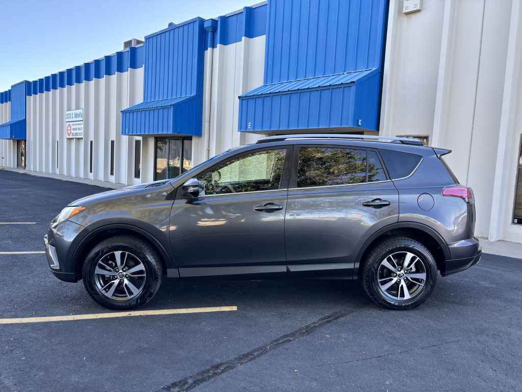 2018 Toyota Rav4 Image 4
