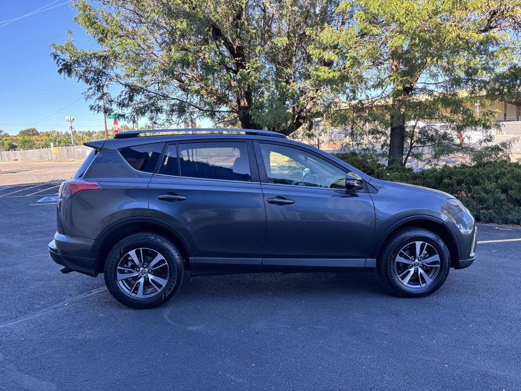 2018 Toyota Rav4 Image 8