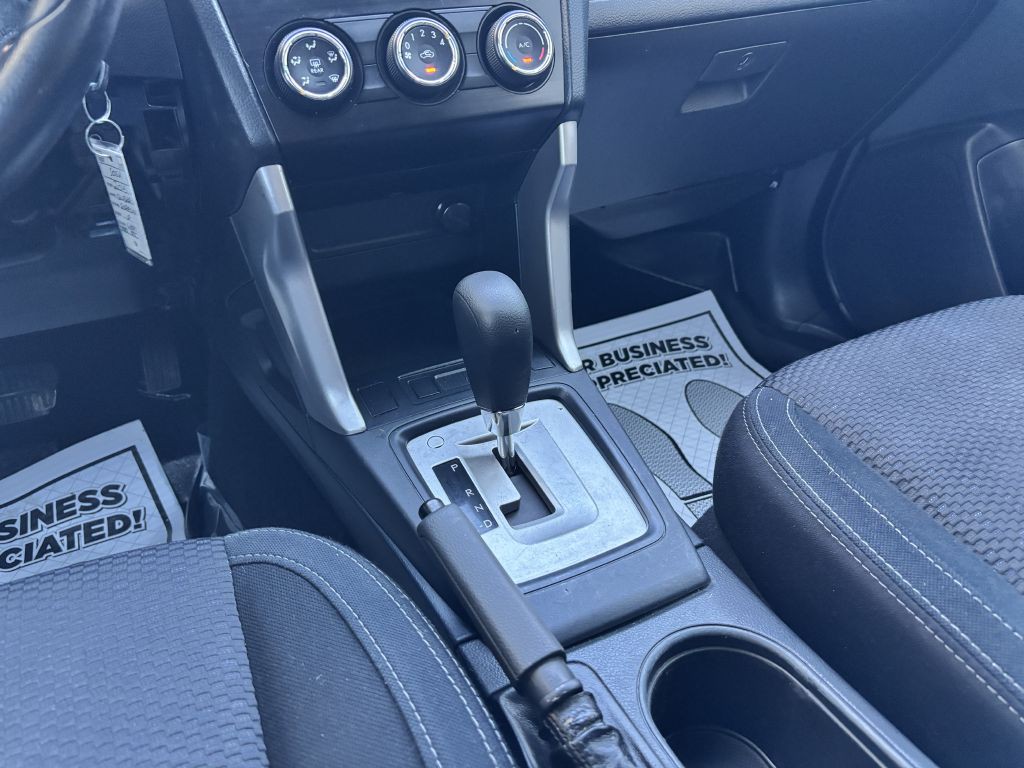 2015 Subaru Forester Image 18