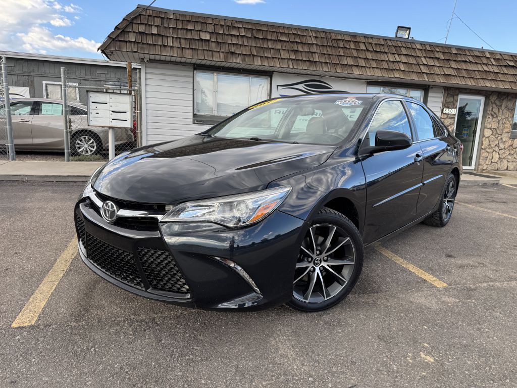 2017 Toyota Camry Image 1
