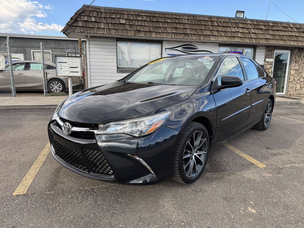 2017 Toyota Camry Image 3