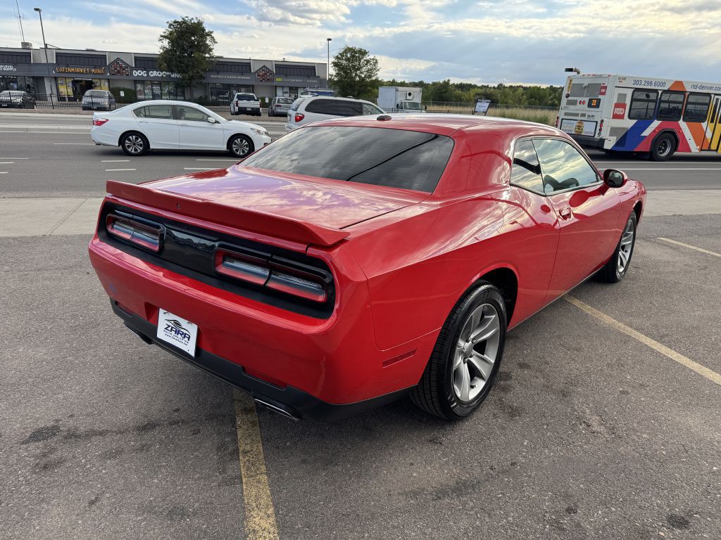 2019 Dodge Challenger Image 7