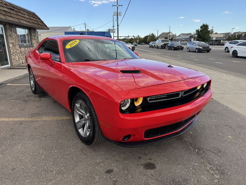 2019 Dodge Challenger Image 9