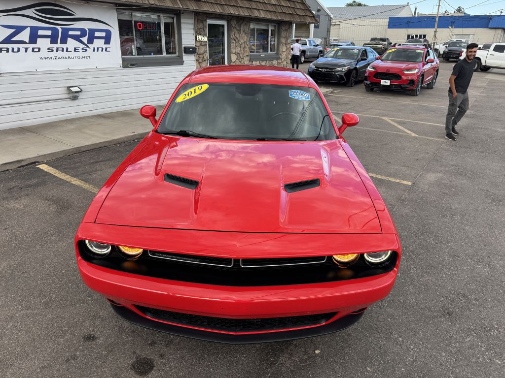2019 Dodge Challenger Image 10