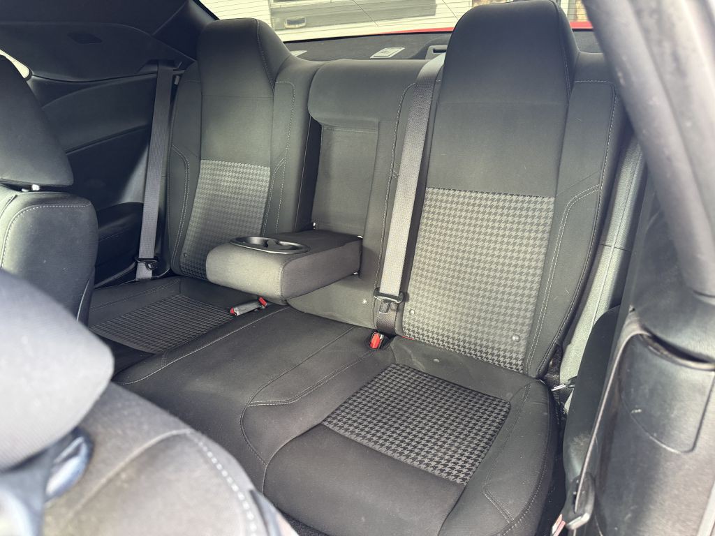 2019 Dodge Challenger Image 16
