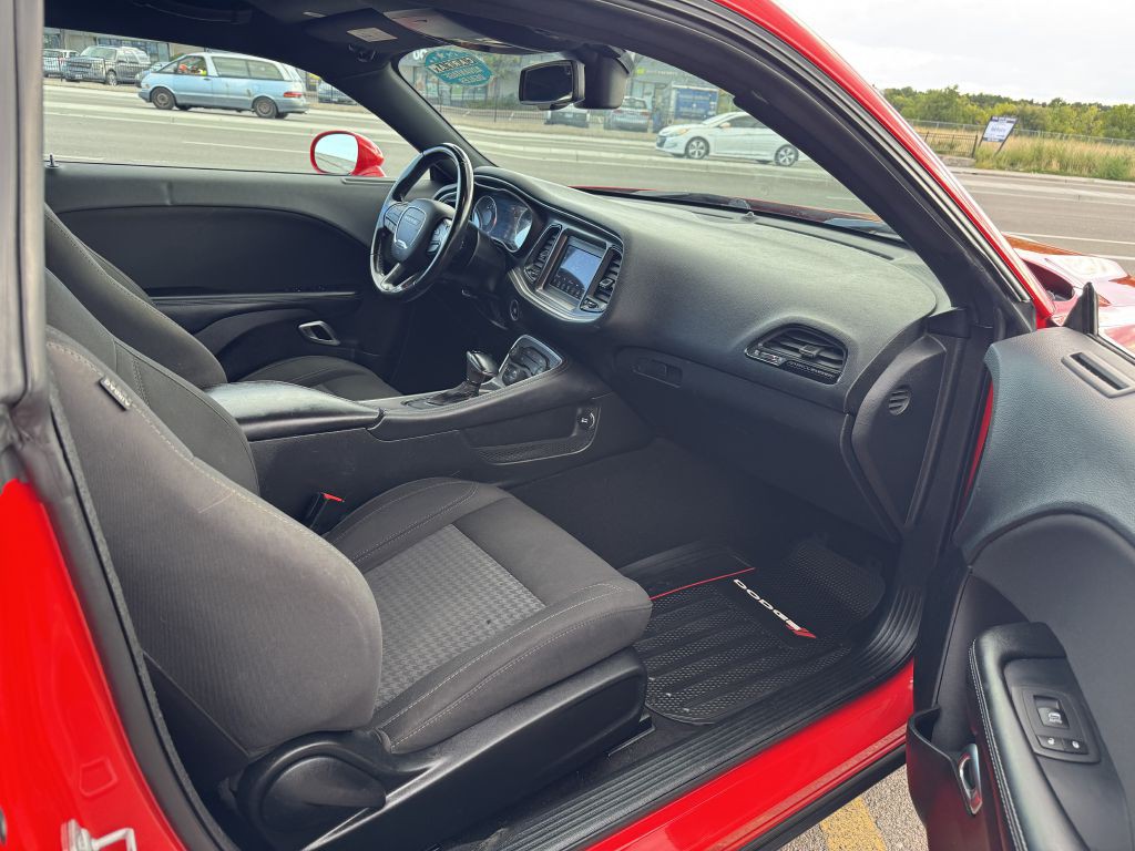 2019 Dodge Challenger Image 17