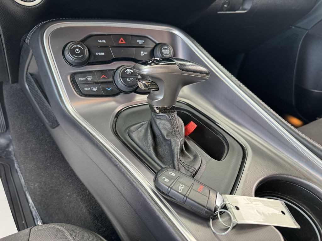 2019 Dodge Challenger Image 20