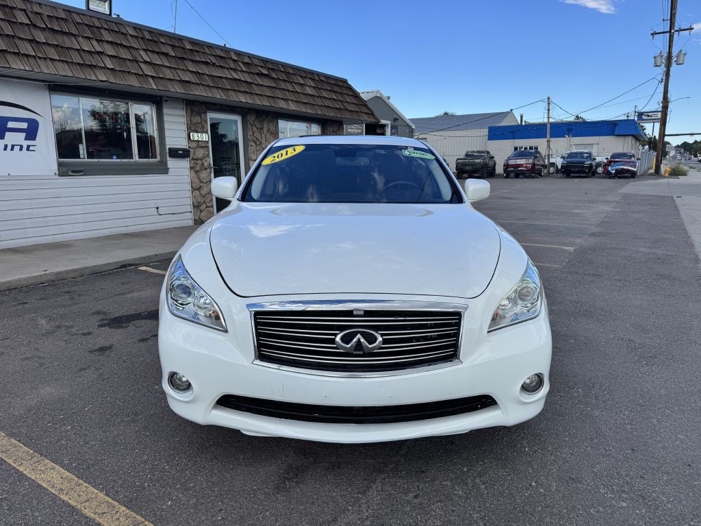 2013 INFINITI M37 Image 2