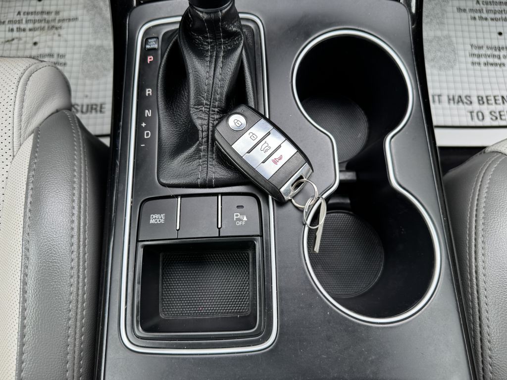 2016 Kia Sorento Image 26