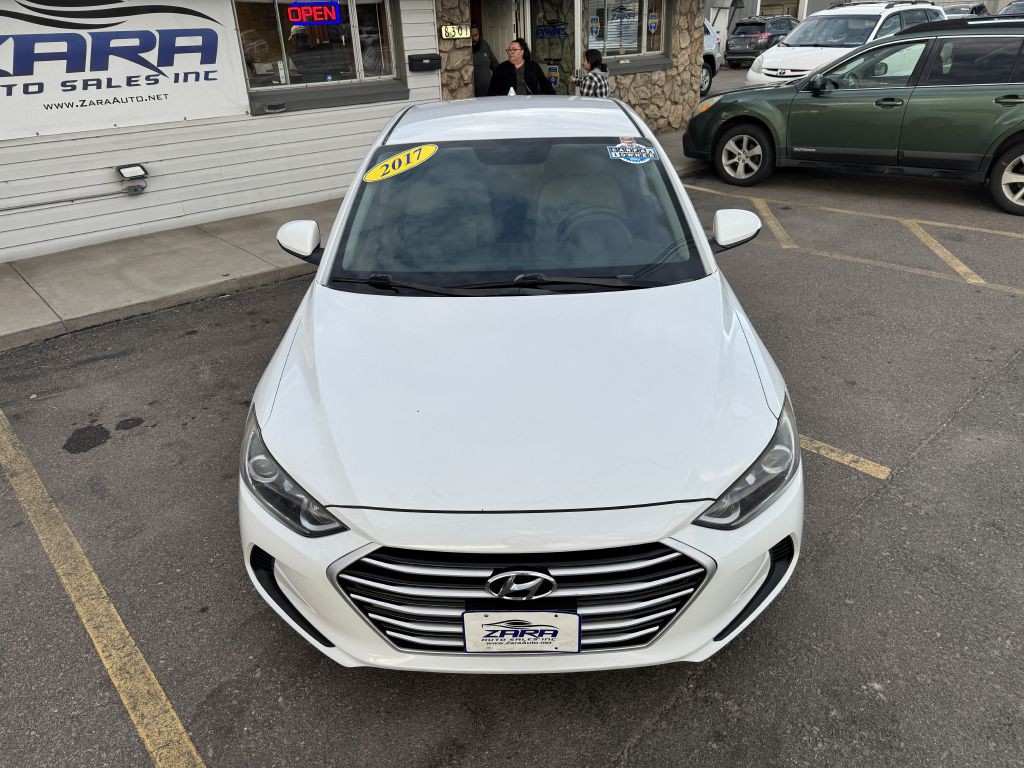 2017 Hyundai Elantra Image 10