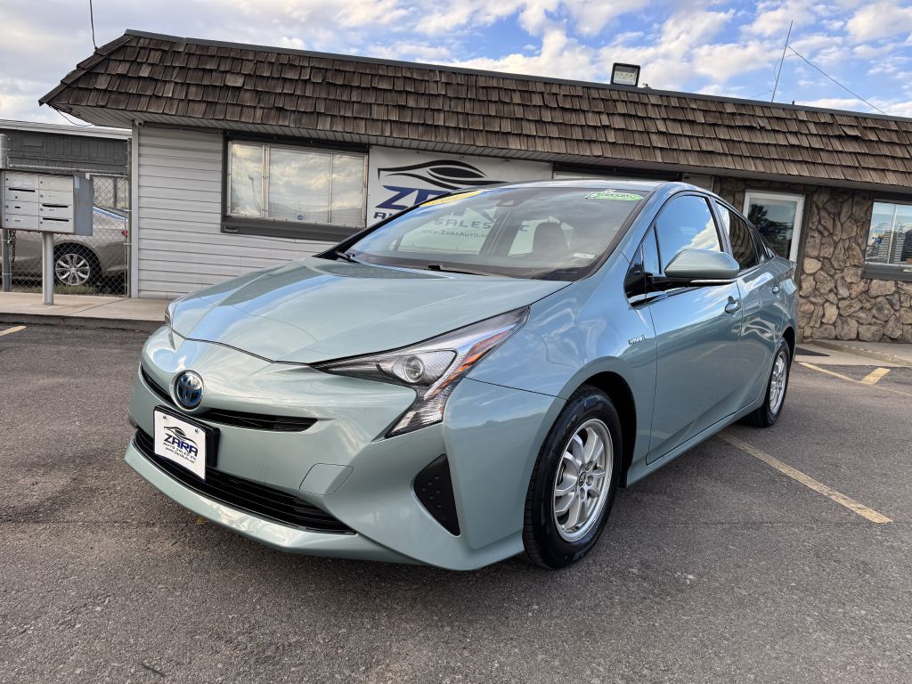 2017 Toyota Prius Image 3