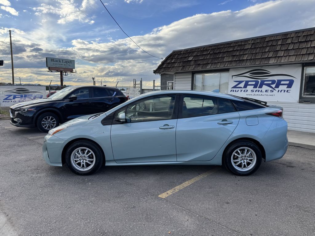 2017 Toyota Prius Image 4
