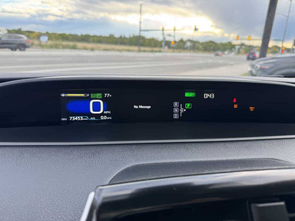 2017 Toyota Prius Image 23