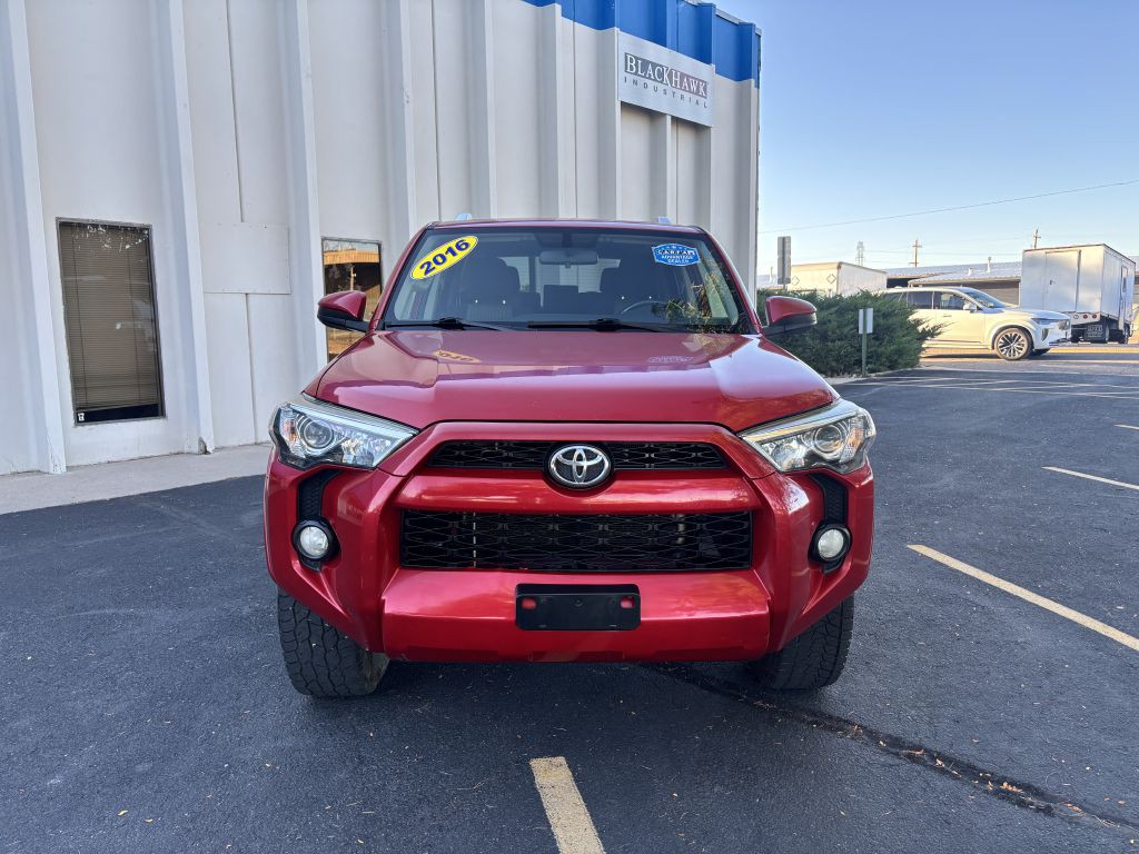 2016 Toyota 4Runner Image 2