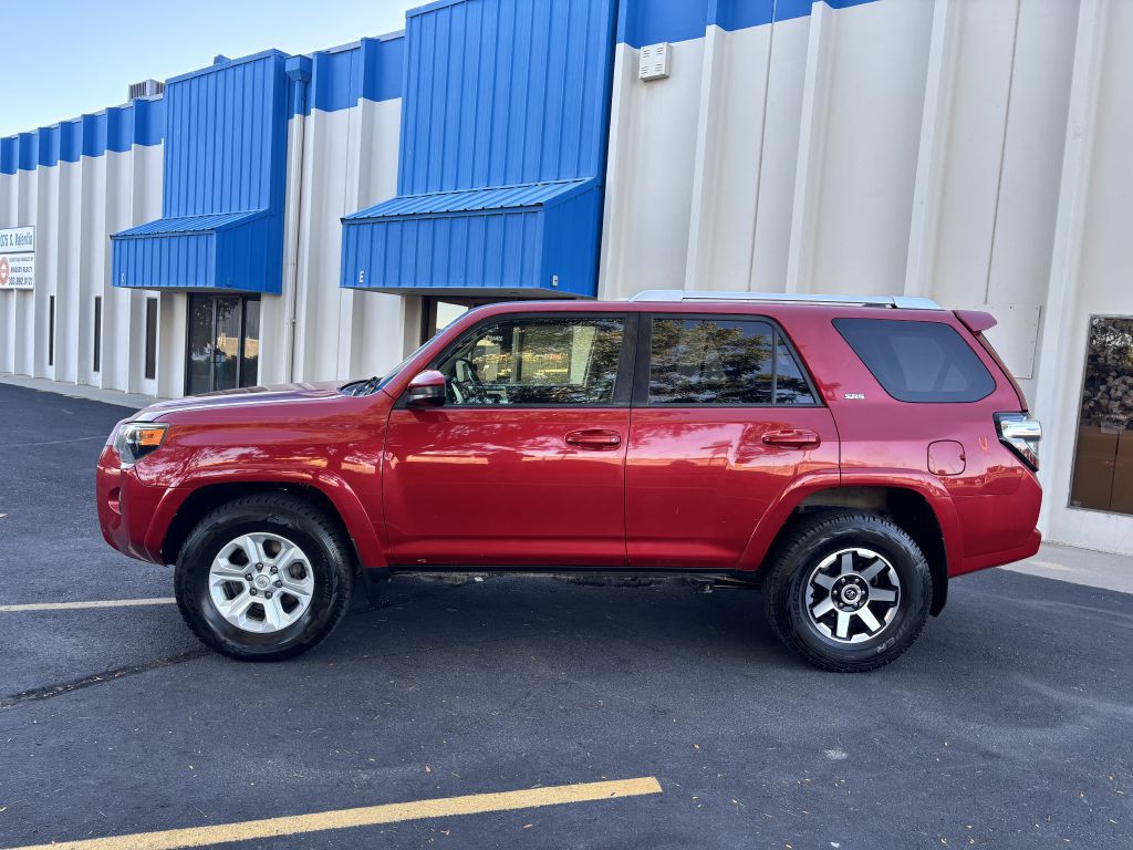 2016 Toyota 4Runner Image 4