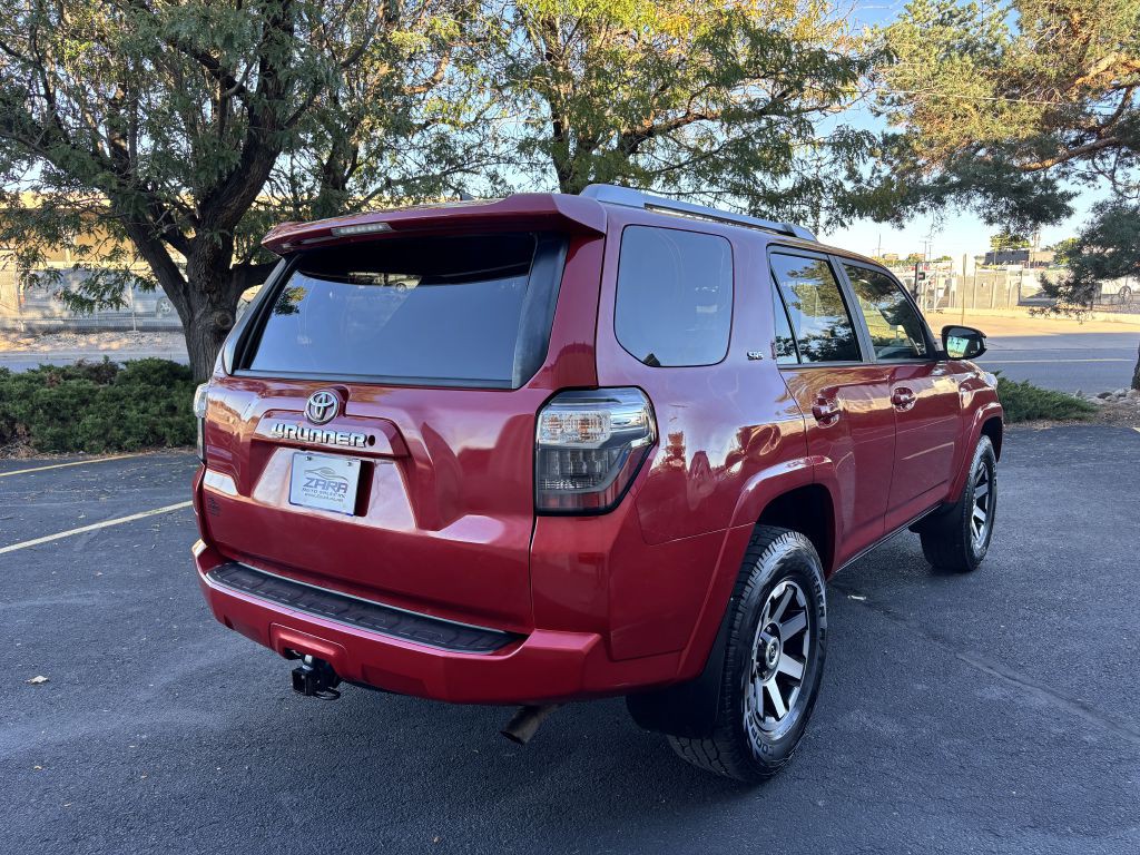 2016 Toyota 4Runner Image 7