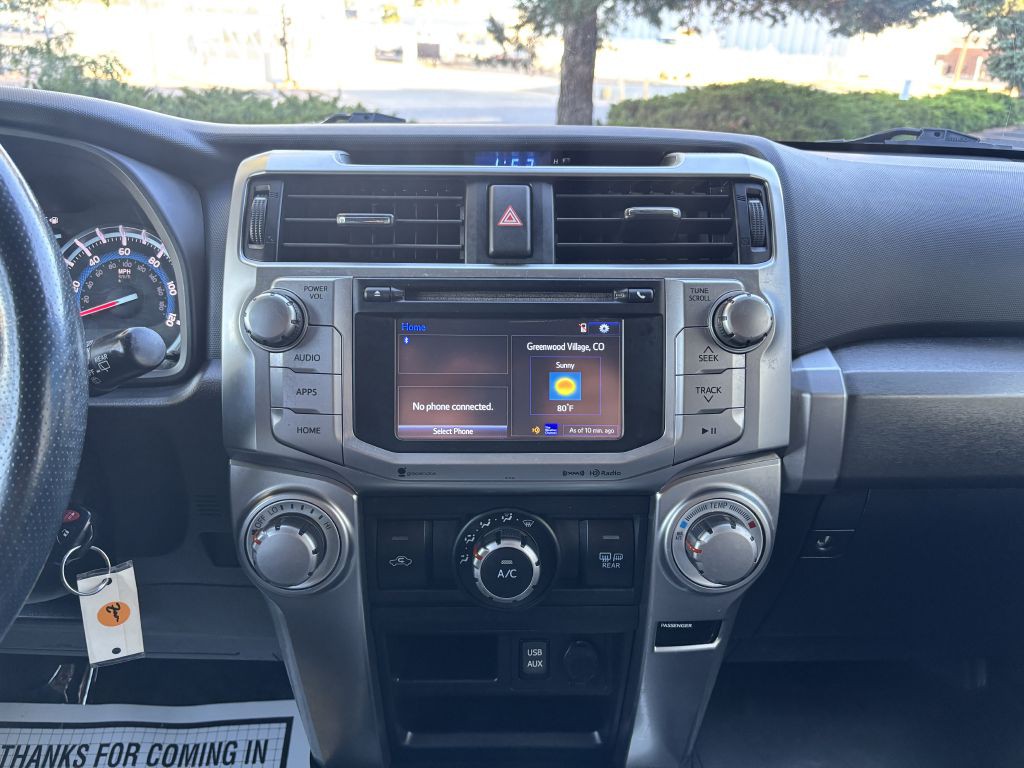 2016 Toyota 4Runner Image 17