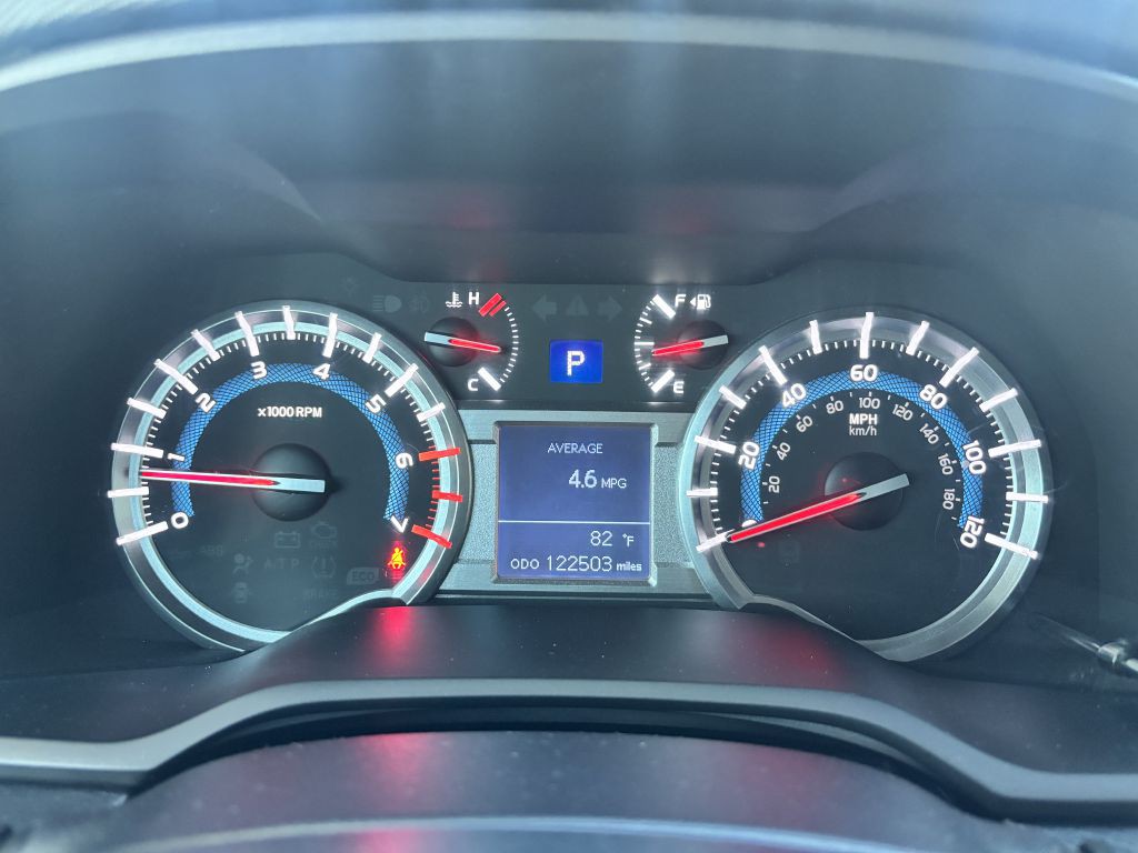 2016 Toyota 4Runner Image 22