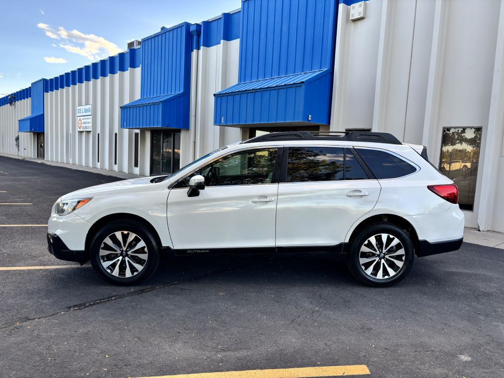 2015 Subaru Outback Image 4