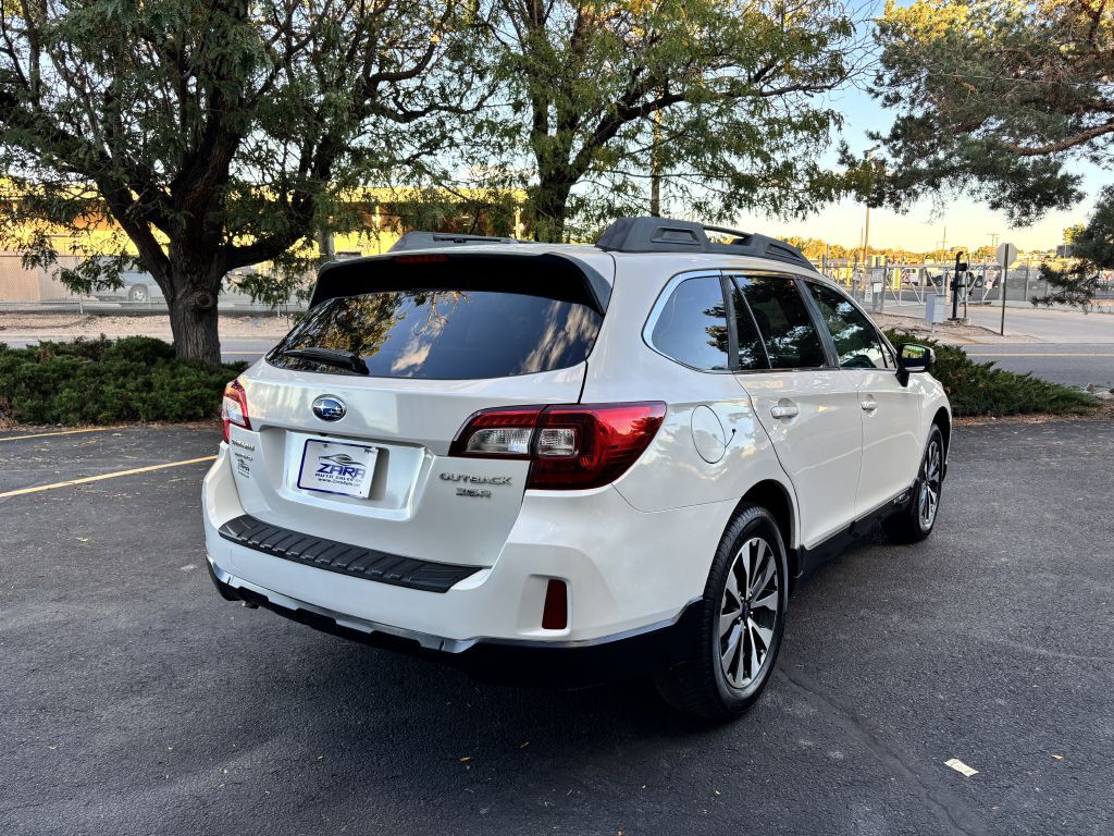 2015 Subaru Outback Image 7