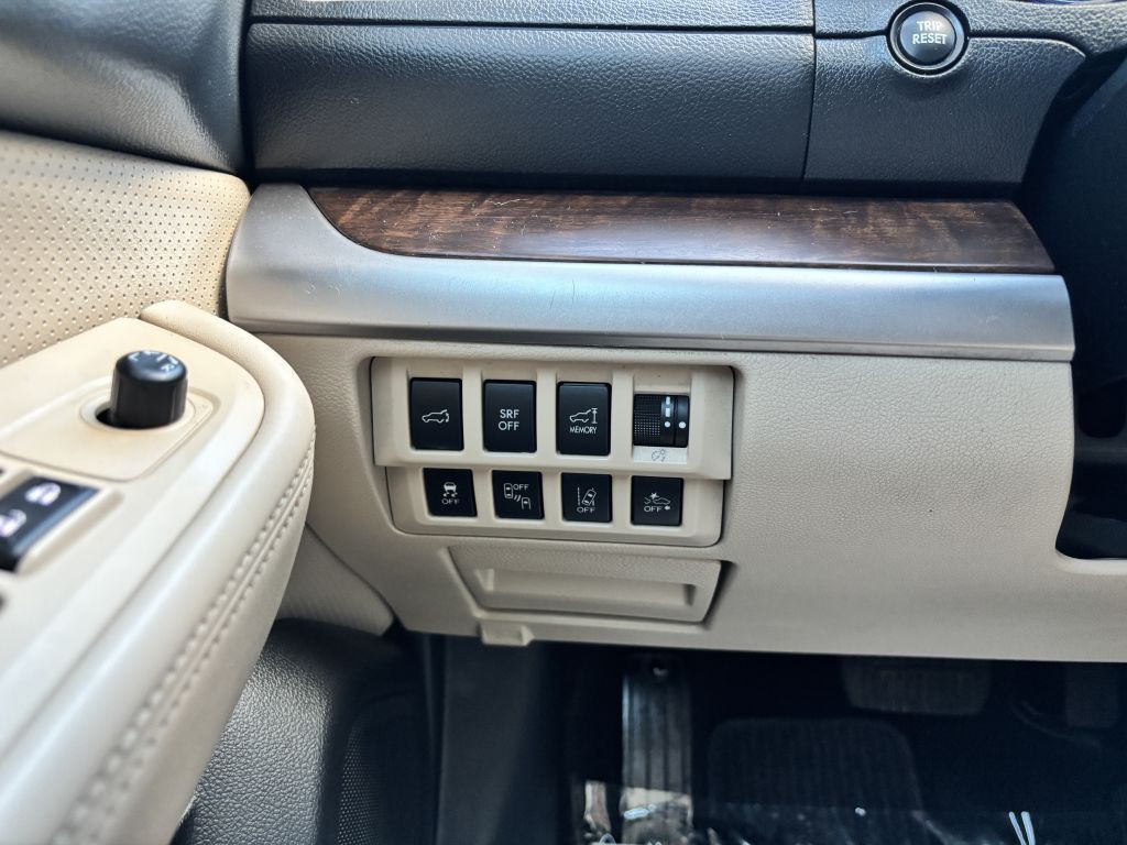 2015 Subaru Outback Image 25