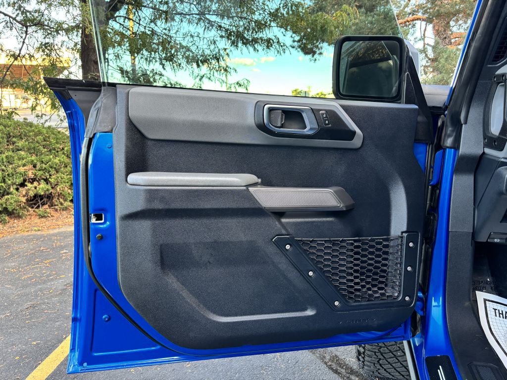 2022 Ford Bronco Image 18