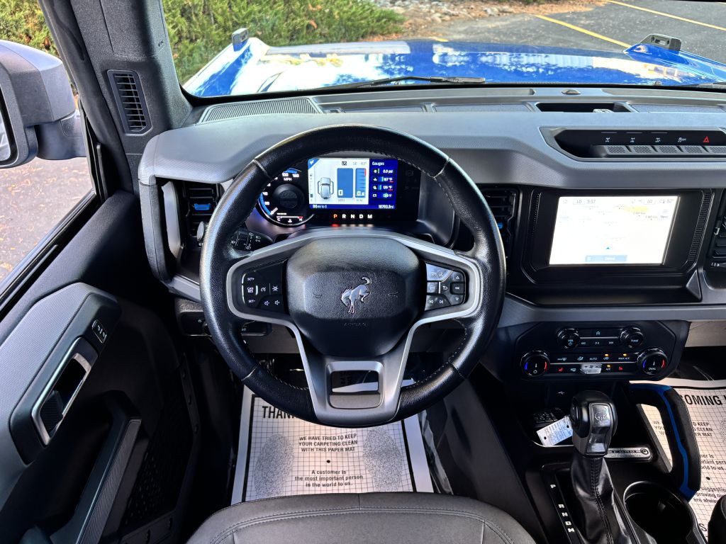 2022 Ford Bronco Image 25