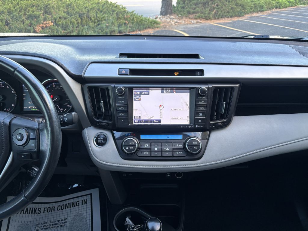 2016 Toyota Rav4 Image 18