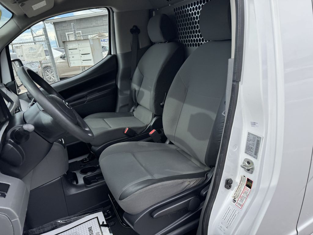 2021 Nissan NV200 Image 13