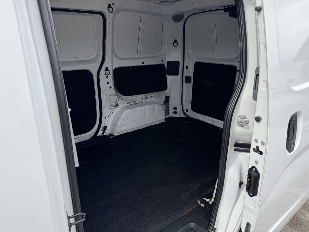 2021 Nissan NV200 Image 28