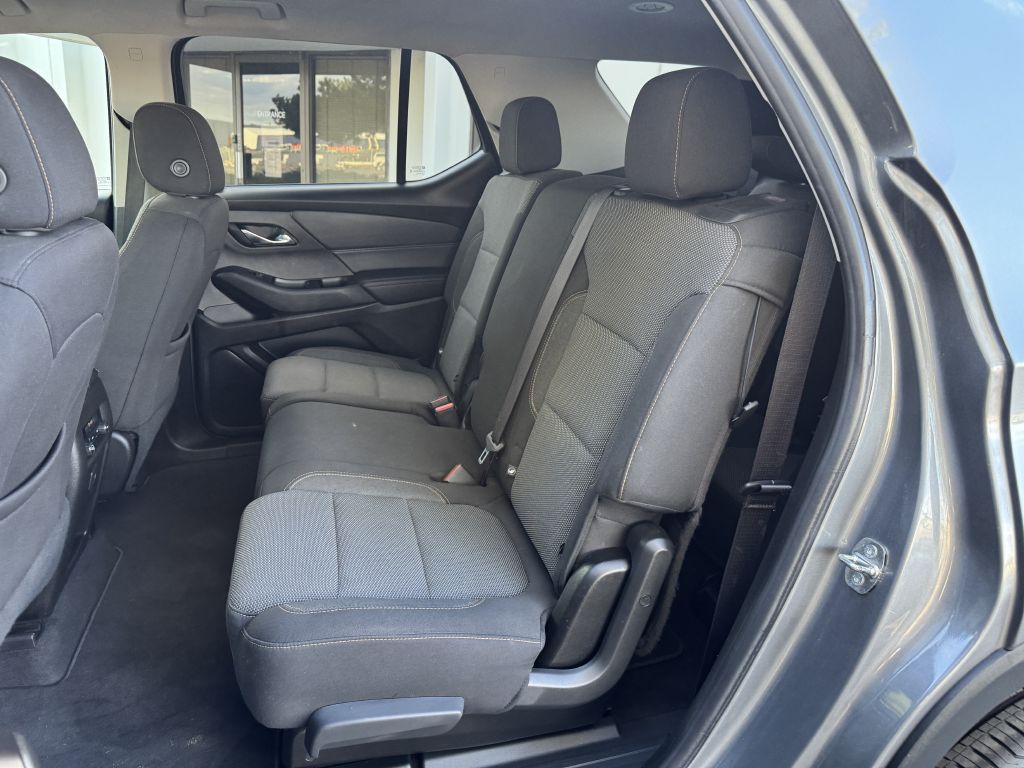 2020 Chevrolet Traverse Image 16