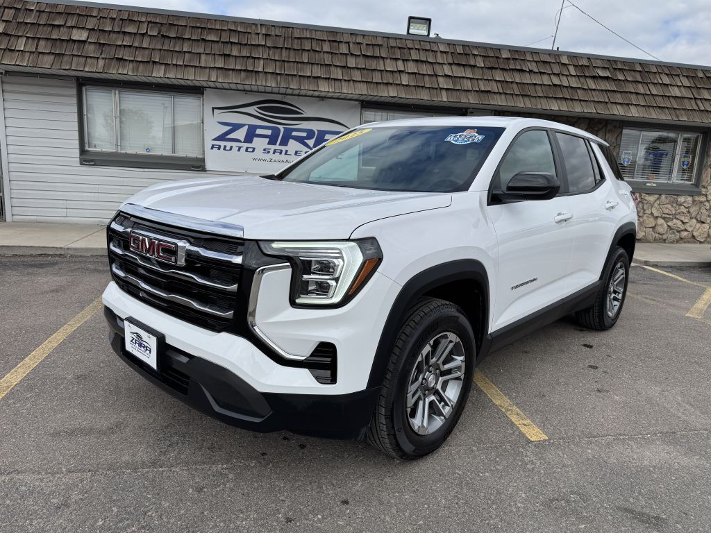 2025 GMC Terrain Image 3