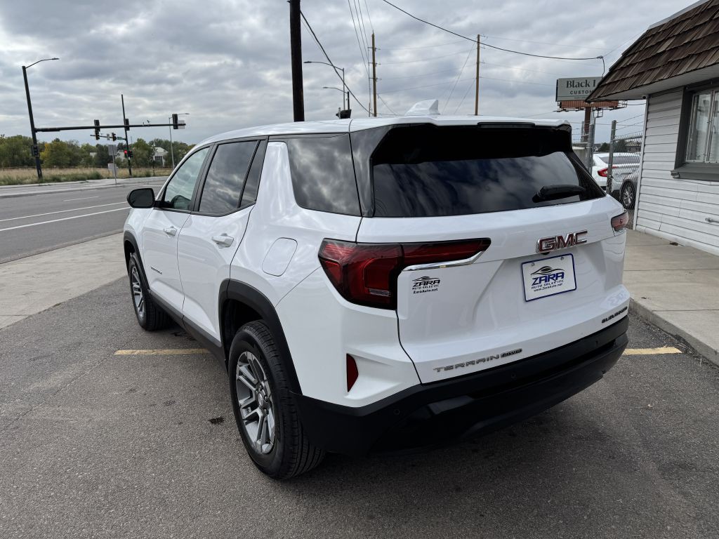 2025 GMC Terrain Image 5