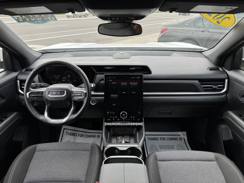 2025 GMC Terrain Image 17
