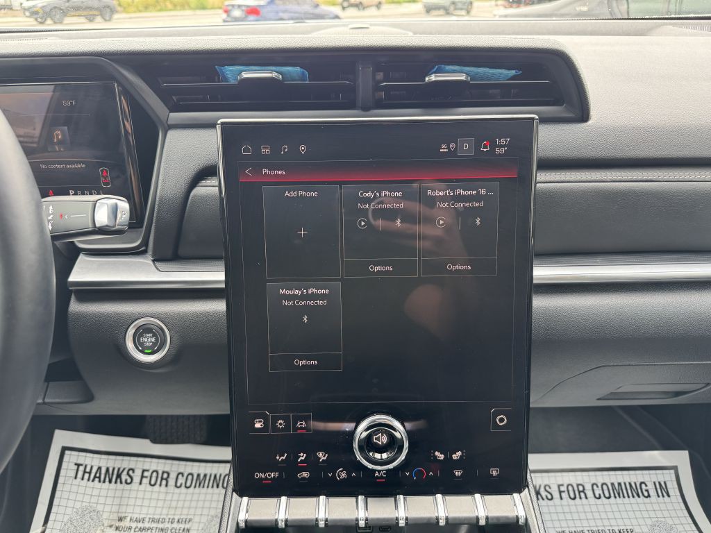 2025 GMC Terrain Image 18