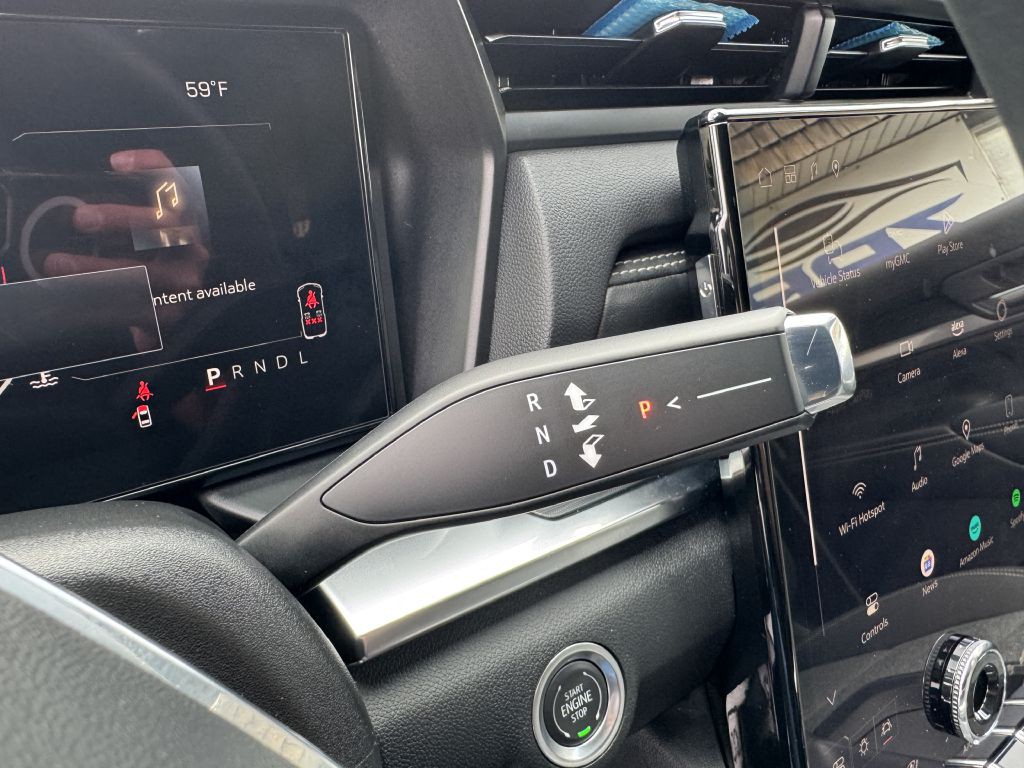 2025 GMC Terrain Image 27