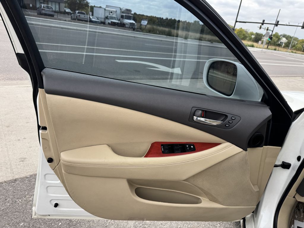 2007 Lexus ES 350 Image 15