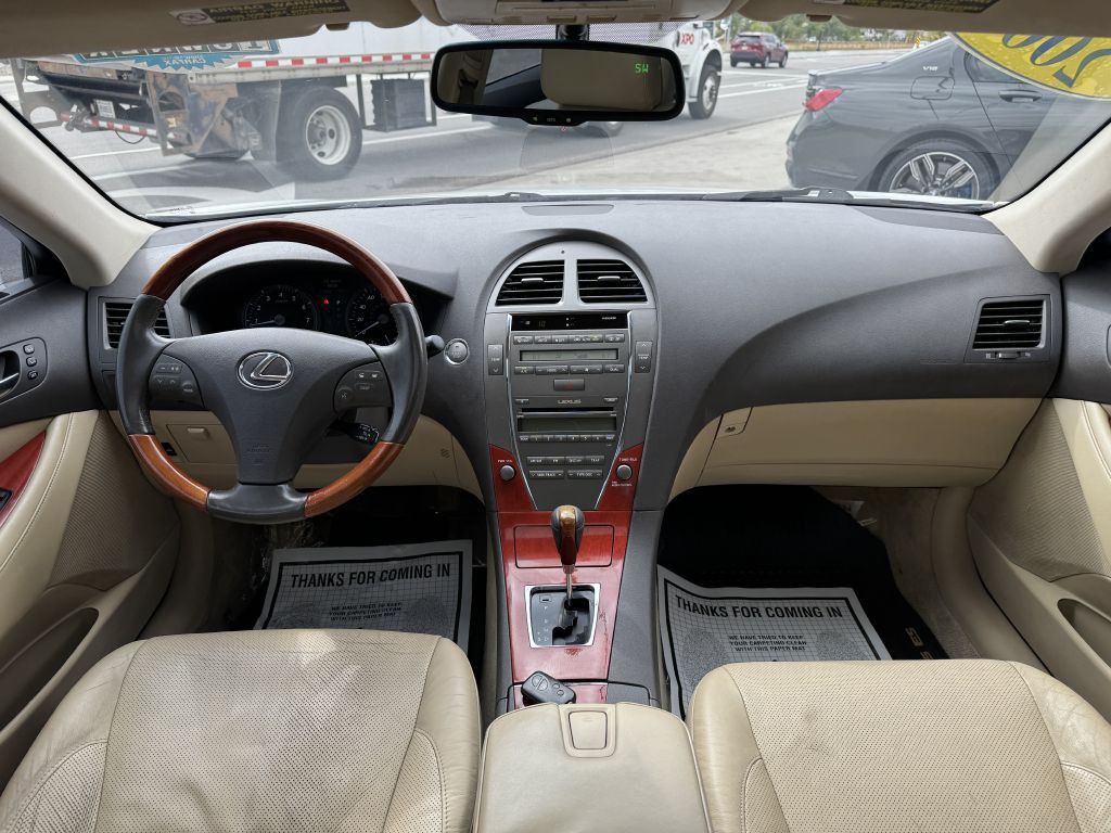 2007 Lexus ES 350 Image 18