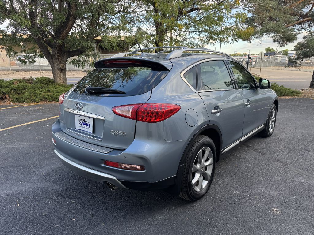 2017 INFINITI QX50 Image 7