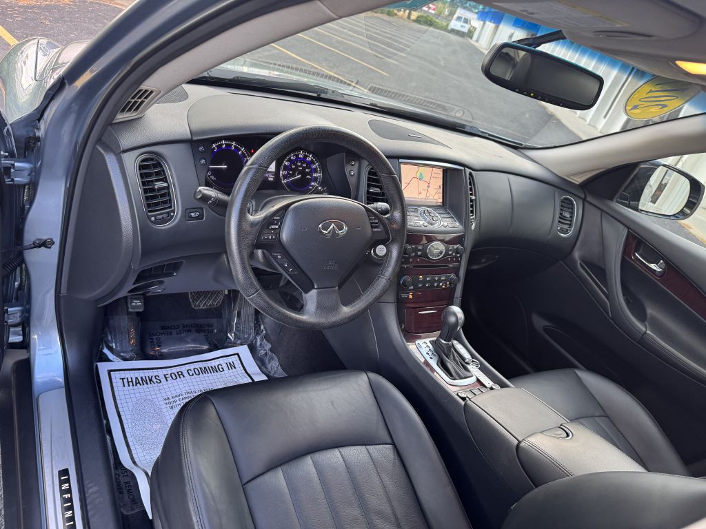 2017 INFINITI QX50 Image 14