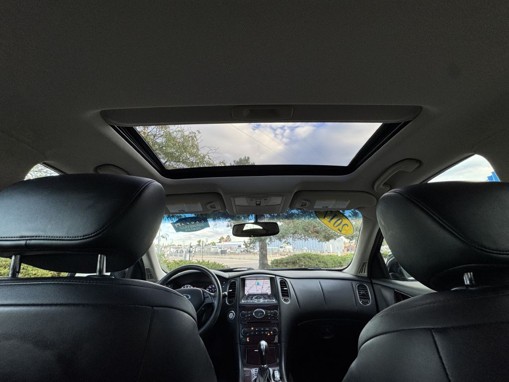 2017 INFINITI QX50 Image 24