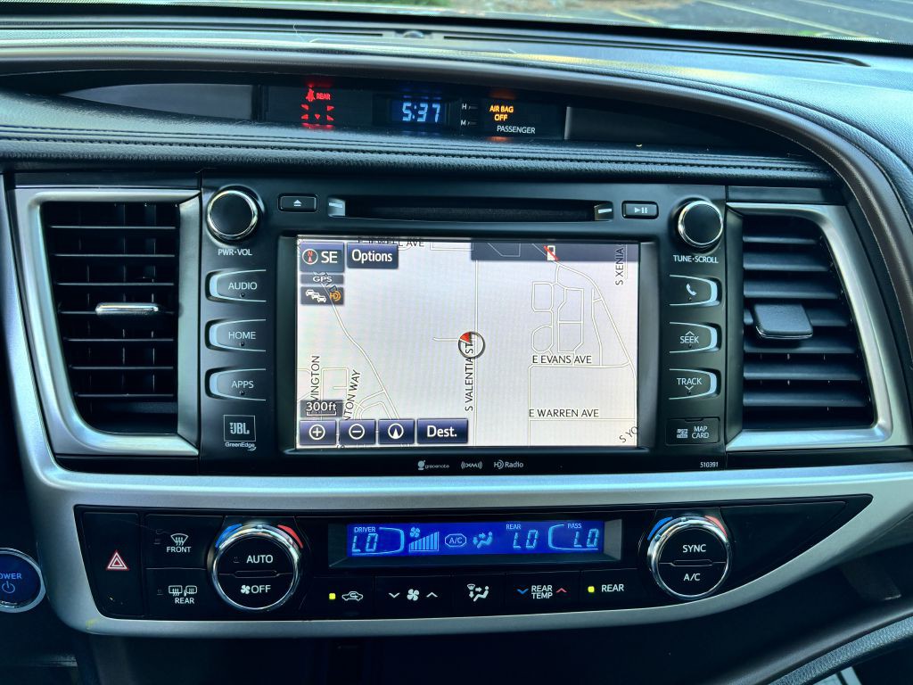 2019 Toyota Highlander Image 29