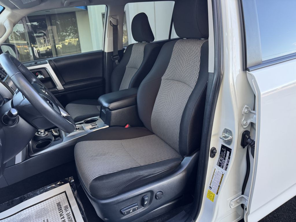 2023 Toyota 4Runner Image 13