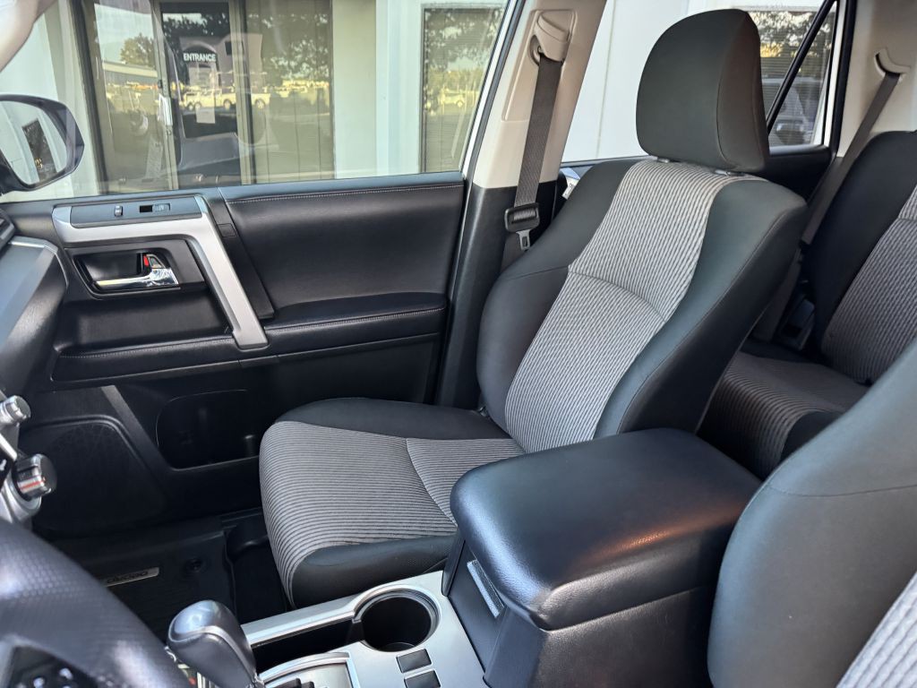 2023 Toyota 4Runner Image 14