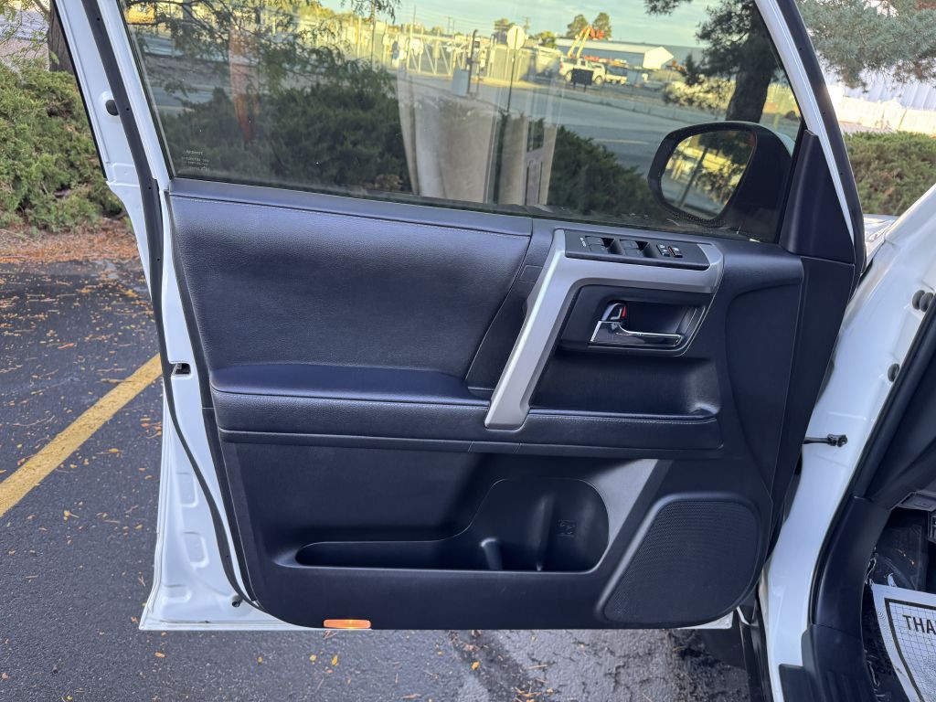 2023 Toyota 4Runner Image 16