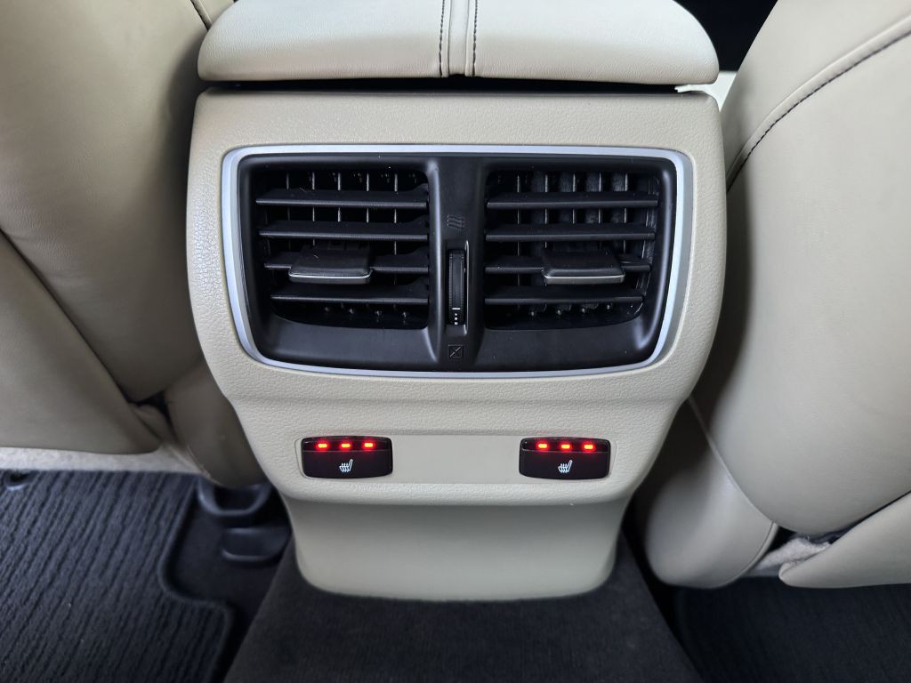 2019 Acura TL Image 17