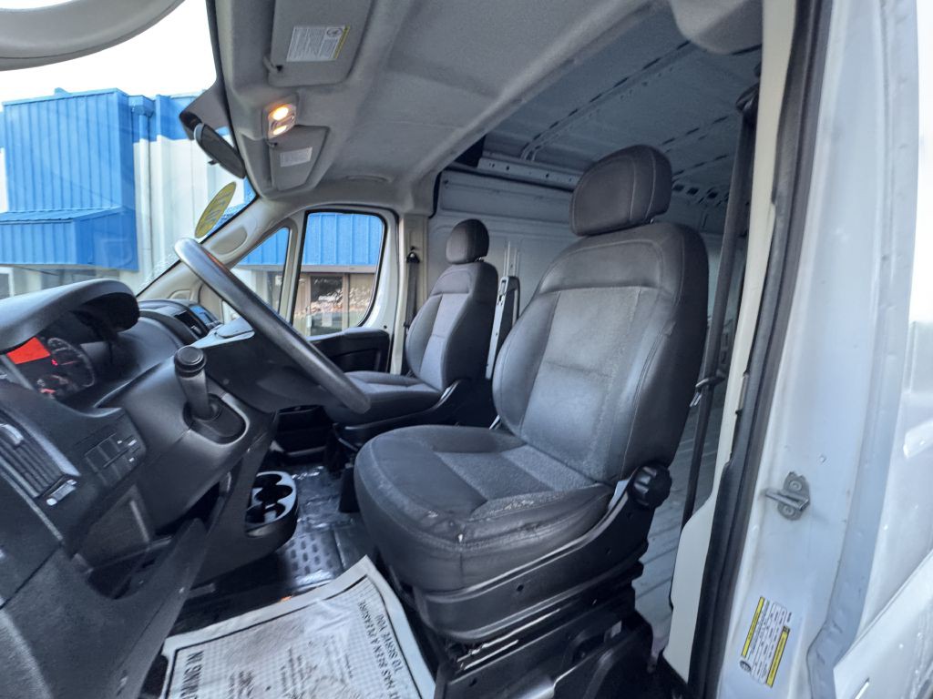 2021 RAM Promaster Image 23
