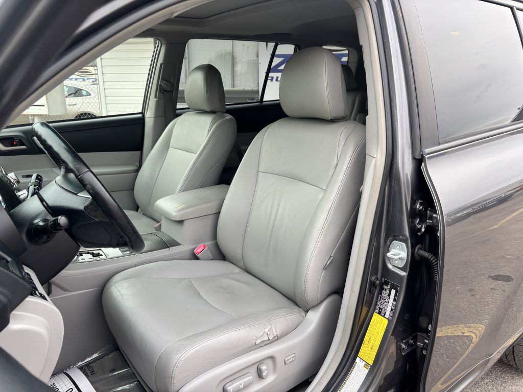 2008 Toyota Highlander Image 13
