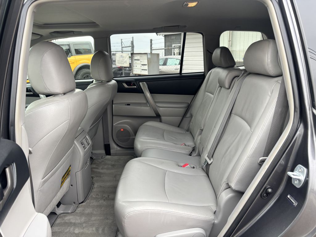 2008 Toyota Highlander Image 16