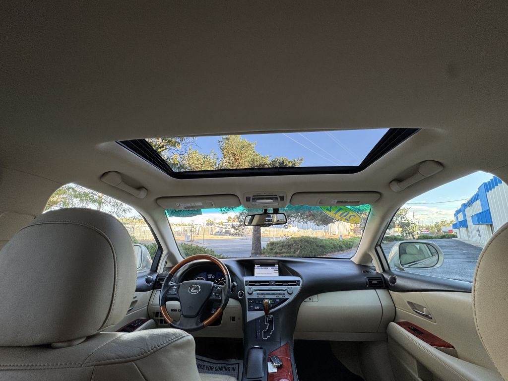 2012 Lexus RX 450h Image 19